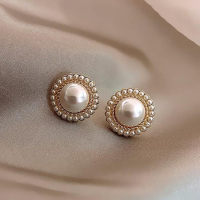 LBTK Statement Studs for Girls Crystal, Cubic Zirconia, Pearl Alloy, Brass, Cubic Zirconia Alloy Stud Earring, Drops & Danglers
