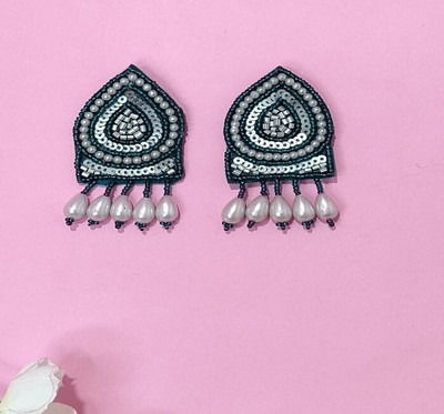 quirkify v green beaded earing Fabric Earring Set