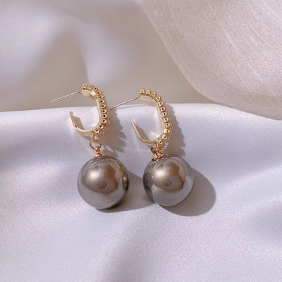Rashnaworld 1_16_0000_Ad Black Earring_ Alloy Stud Earring
