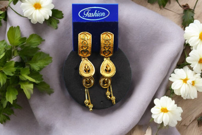 ELCETRATD JEWELLERY shimmering beautiful earrings for women and girls Garnet Alloy Jhumki Earring