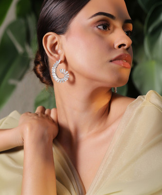 RUBANS Rubans 18K Gold-Plated Curved Crystal Statement Stud Earrings Brass Stud Earring
