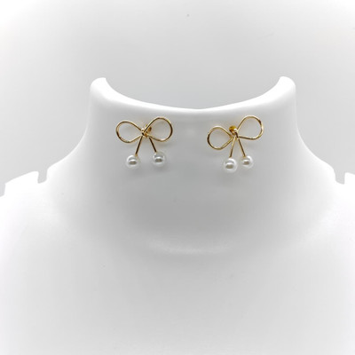 Cosmos international Unique Korean Pearl Alloy Stud Earring