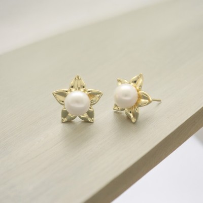 Sri Jagdamba Pearls Shinning Star Pearl Earrings Pearl Alloy Stud Earring