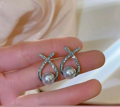 XWING Small And Simple Pack 1 Pearl Gold Earring Set