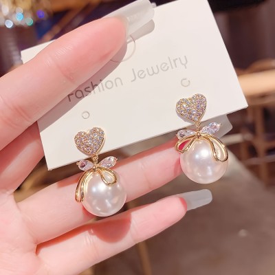 Fashion Fusion Gorgeous Gold Plated Pearls Heart Bow Crystal Earrings for Women Pearl, Cubic Zirconia Alloy Stud Earring