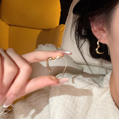 Dressberry Cute Golden Heart Style Fashion Korean Earrings Alloy Hoop Earring