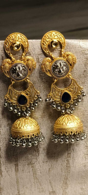 RINAAYAT STUDIO RINAAYAT Antique dual tone jhumka Brass Jhumki Earring