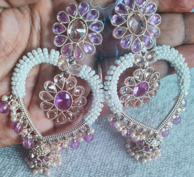 MandM Fasion Diva PinkWhite_KundanStatementEarring_1pair Alloy Earring Set