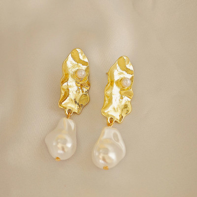 MEENAZ Leaf Earrings for women korean earing girl Moti Ear Ring stylish Western Pearl Gold, Alloy, Mother of Pearl, Stone Earring Set, Drops & Danglers