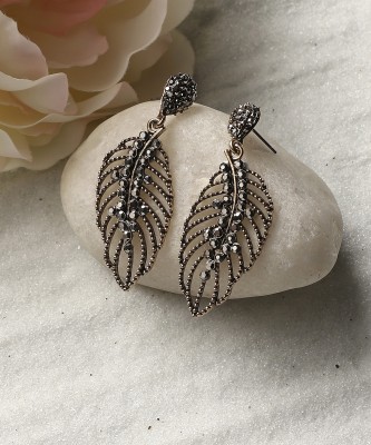 SOHI Women's Intricate Crystal Leaf Drop Earrings - Silver Alloy Drops & Danglers