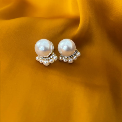 Origene Elegant Pearl Stud Earrings | Korean Style Gold Plated Pearl Alloy, Brass Earring Set