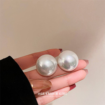 TANAIRA 20 mm Artificial Beads Circular Studs Alloy Stud Earring