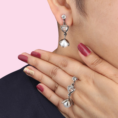 Arti creations Contemporary Stylish Casual & Party Wear Pearl & Stone Beaded AD Earrings set Cubic Zirconia Alloy, Mother of Pearl, Stone Drops & Danglers