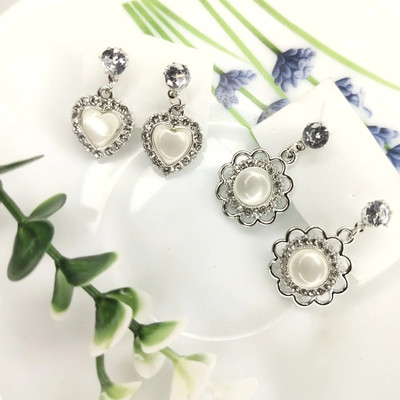 Nirzara creation Corean ladies design earrings Alloy Stud Earring