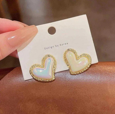 shrijaenterprises PEARL HEART STUD EARRINGS Enamel Stud Earring