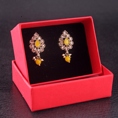 Saloni Fashion Jewellery Oval Shape Yellow Kundan Stone Antique Gold Plated Jhumki Earring For Women Cubic Zirconia Alloy Jhumki Earring