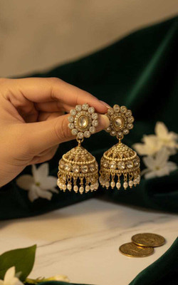 SharmaVerse Earrning Set Pearl Alloy Earring Set