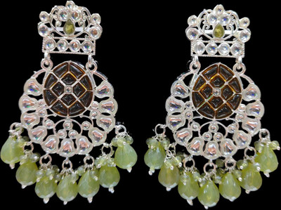 Japa MODERN CLASSY Pearl Alloy Chandbali Earring