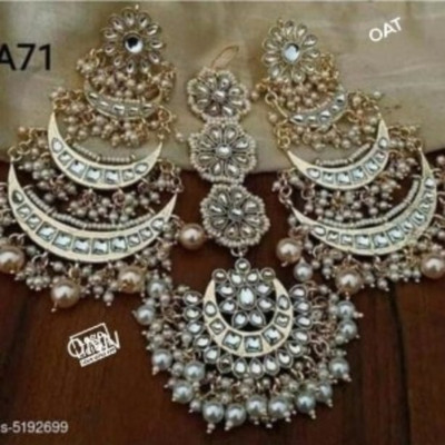 LUCENTART LATEST FASHIONABLE THREE LAYER CHANDBALI EARRING & MANGTIKA SET FOR WOMEN Cubic Zirconia Alloy Drops & Danglers