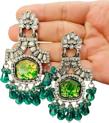 Lathar GE 879 V Silver Green Alloy Earring Set