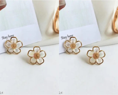 RISHASTYLE Flower motive korean temperment shining earrings combo of Two Zircon Alloy Stud Earring