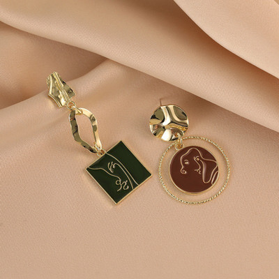 MYKI MYKI Abstract Style Assymetric Dangle Earring For Women & Girls Alloy Stud Earring