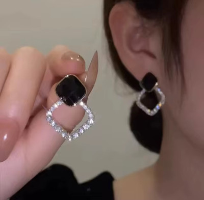 LBTK korean Style Cubic Zirconia Earrings/Trendy and Latest Design Earrings Cubic Zirconia Alloy Stud Earring
