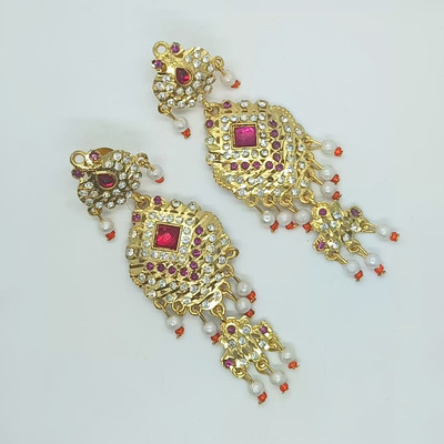 SR COLLECTIONS Gold-Plated Designer Jhele Cubic Zirconia Brass Chandbali Earring