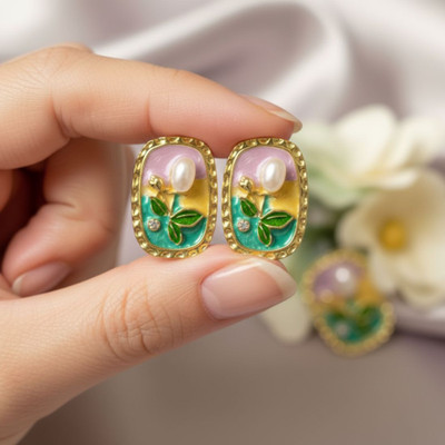 SINZO Elegant Floral Enamel Pearl Stud Earrings for Women & Girls Alloy Stud Earring