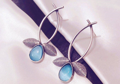 Zia Trends Blue Kundan Oxidized Dangle Drop German Silver Earring Set
