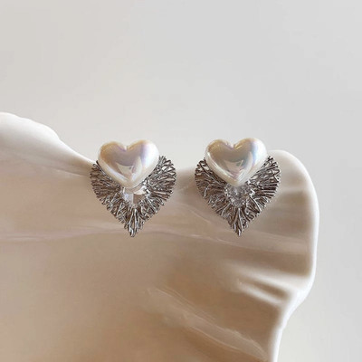 Jassa Jassa Korean Pearl Heart Metal Spike Stud Earrings for Women & Girls Diamond, Cubic Zirconia, Pearl Alloy Drops & Danglers, Stud Earring