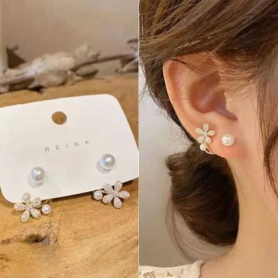 darpan Trendy Pearl Flower Stud Earrings Zircon, Pearl Alloy Stud Earring