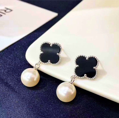 stylewind Pearl Drop Four-Leaf Clover Pearl Stainless Steel Stud Earring
