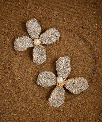 SOHI The Crystal-Petalia Statement Earrings Alloy Stud Earring