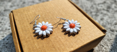 CG Collection Handmade MulticolorDaisy Flower Design Earrings for Women & Girls Resin Drops & Danglers