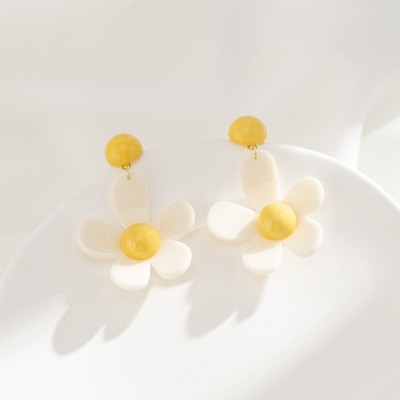 MYKI MYKI College Collection White Flower Dangle Earring For Women & Girls Alloy Stud Earring