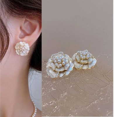 RV YUWON Western Gold plated flower stud earring Cubic Zirconia Alloy Stud Earring