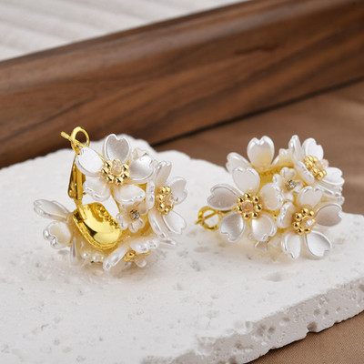 MEENAZ hoops Earrings for women korean earing girl Ear Ring stylish Western design Moti Pearl, Cubic Zirconia, Crystal, Diamond Alloy, Metal, Zinc, Mother of Pearl Earring Set, Hoop Earring