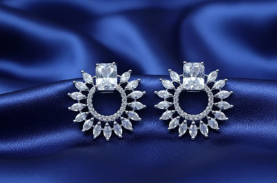 VRG CELESTIA26 Cubic Zirconia Brass Stud Earring
