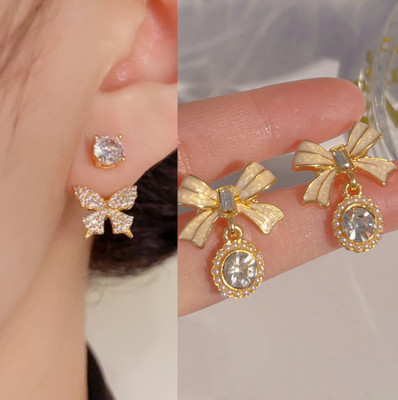 Saugaat Craft Western Style Trending Combo Pack of 2 Korean Studs Earrings For Women And Girls Cubic Zirconia, Crystal, Pearl Alloy Drops & Danglers, Rhinestone Studs, Stud Earring, Earring Set