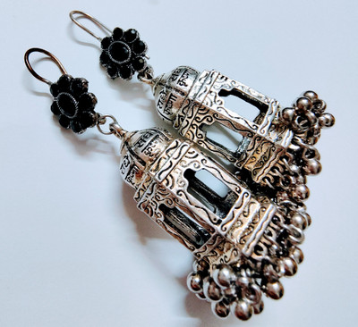 sobhanam Radhey krishna-LE-Black-004 Alloy Jhumki Earring