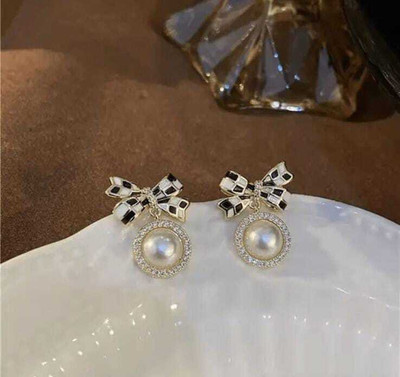 Rockjon Korean Earrings for girls & women stud earrings party wear casual wear Alloy Stud Earring