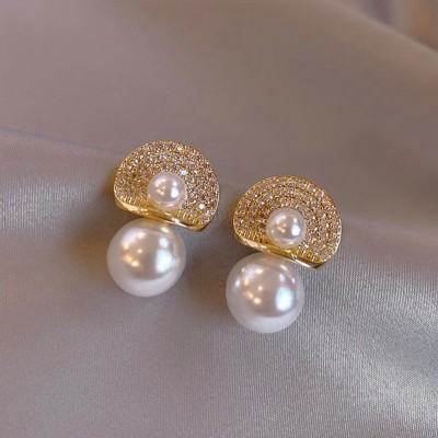 Aylana Pearl n Rhinestone Korean Earrings Pearl, Crystal, Cubic Zirconia, Diamond Alloy Stud Earring