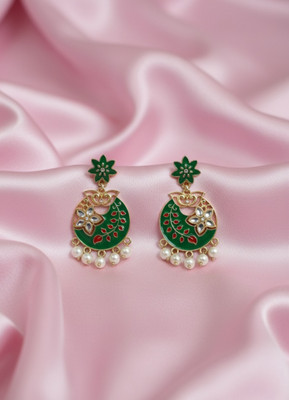 ShinAura Chandbali Metal Chandbali Earring
