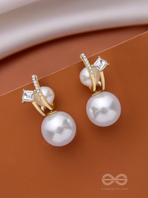 Officially Gorgeous EVERSTYLISH Golden Sparkling Pearl Earrings for Women Alloy Drops & Danglers