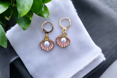 ELCETRATD JEWELLERY Shimmering beautiful pack of 1 earrings combo for women and girls Crystal Alloy Stud Earring