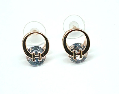 NIPSTec Elegant Gold-Tone Alloy Stud Earring