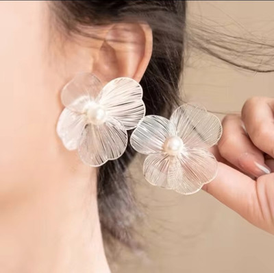 RV YUWON Korean Trendy Silver Petal Flower Earrings For Women And Girls Cubic Zirconia Alloy Stud Earring