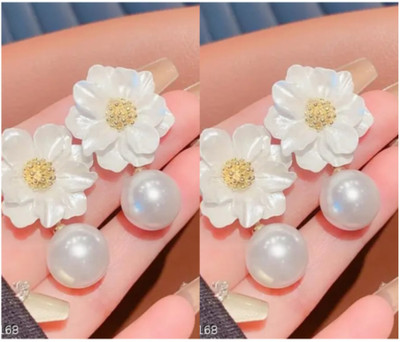 RISHASTYLE Korean stylish earrings flower motive combo of Two Zircon Alloy Stud Earring, Drops & Danglers