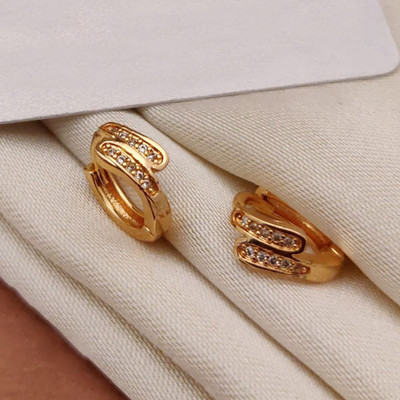 EMINENT TRADERS EG-22 ET Cubic Zirconia Brass Stud Earring